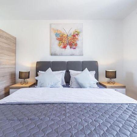 Goldensky New Apartment Дубровник Экстерьер фото
