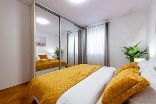 Goldensky New Apartment Дубровник Экстерьер фото