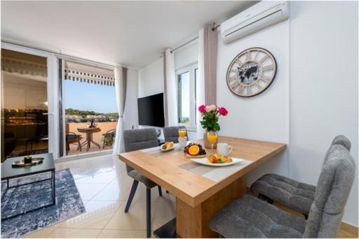 Goldensky New Apartment Дубровник Экстерьер фото