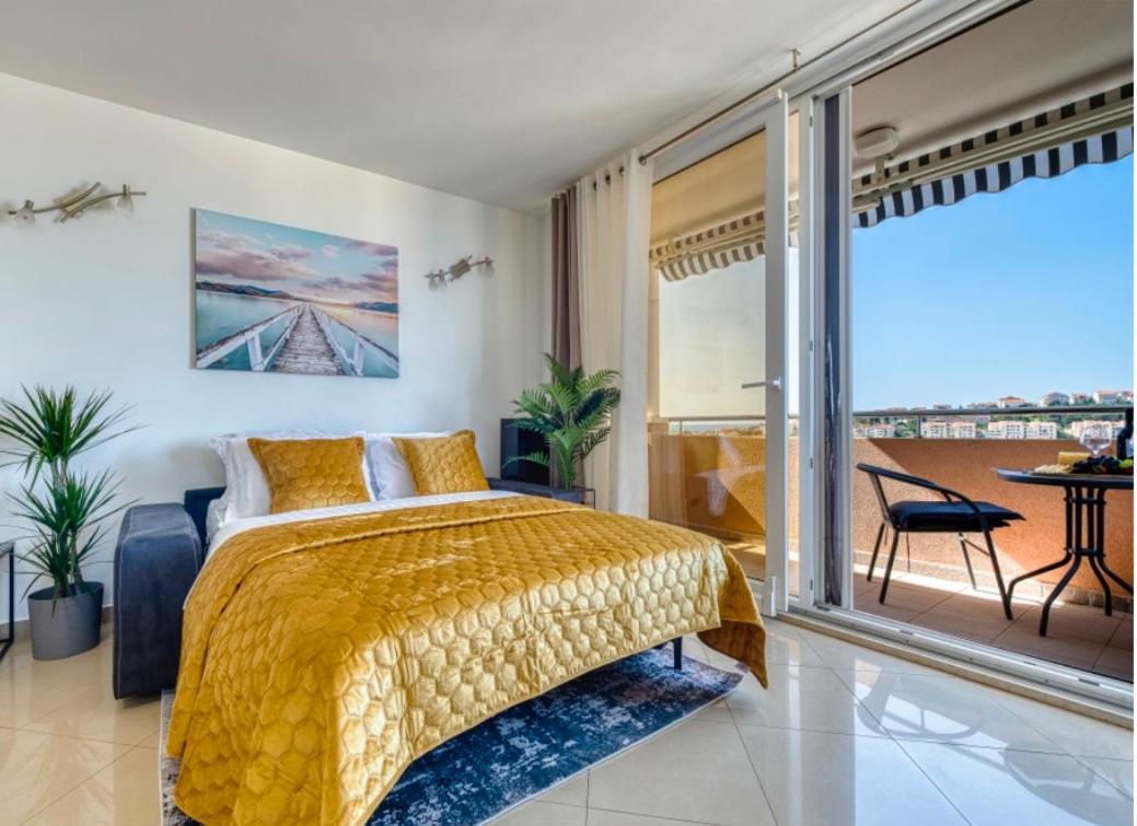 Goldensky New Apartment Дубровник Экстерьер фото